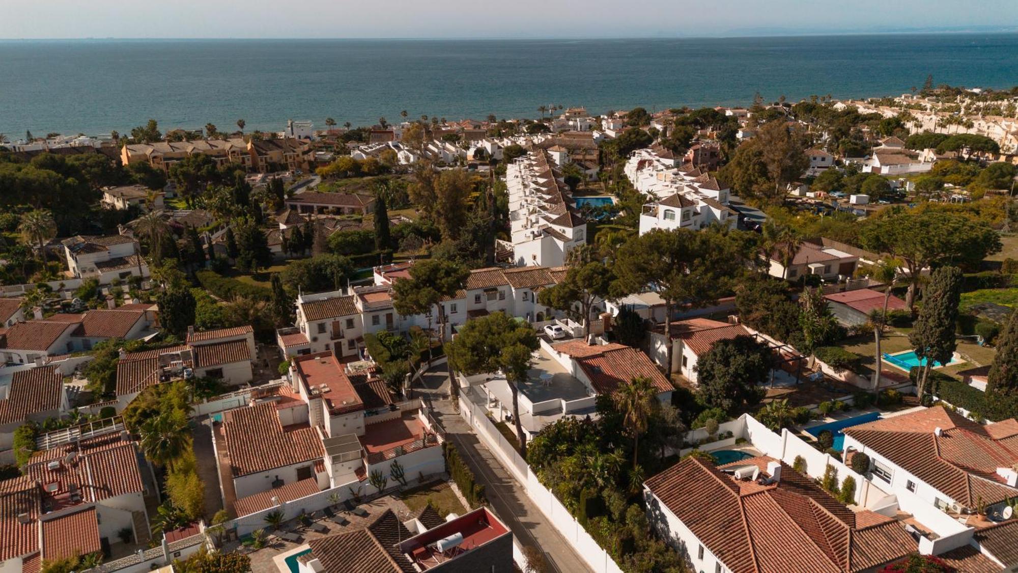 House At The Beach In Costabella, Marbella Bagian luar foto