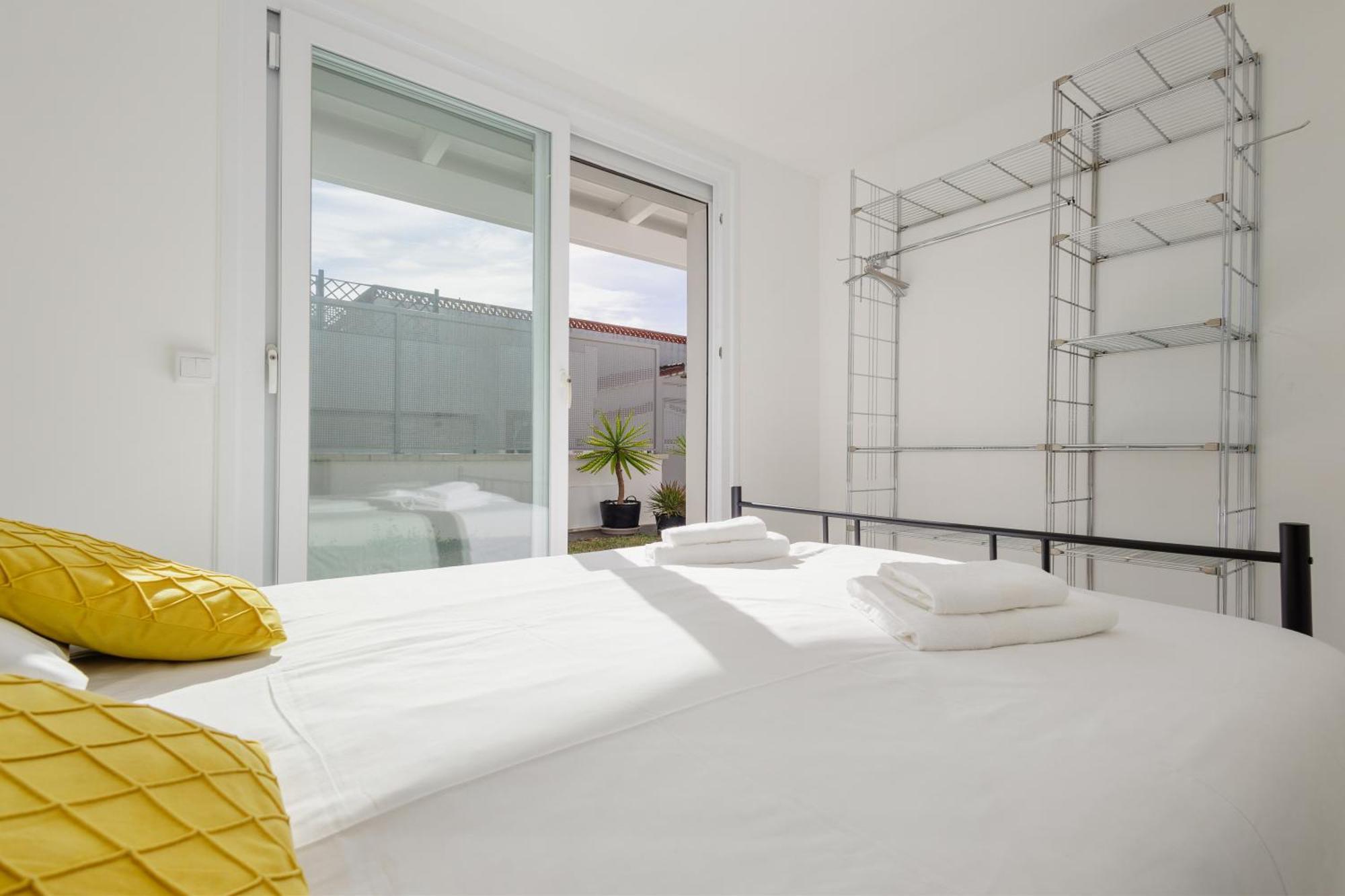 House At The Beach In Costabella, Marbella Bagian luar foto